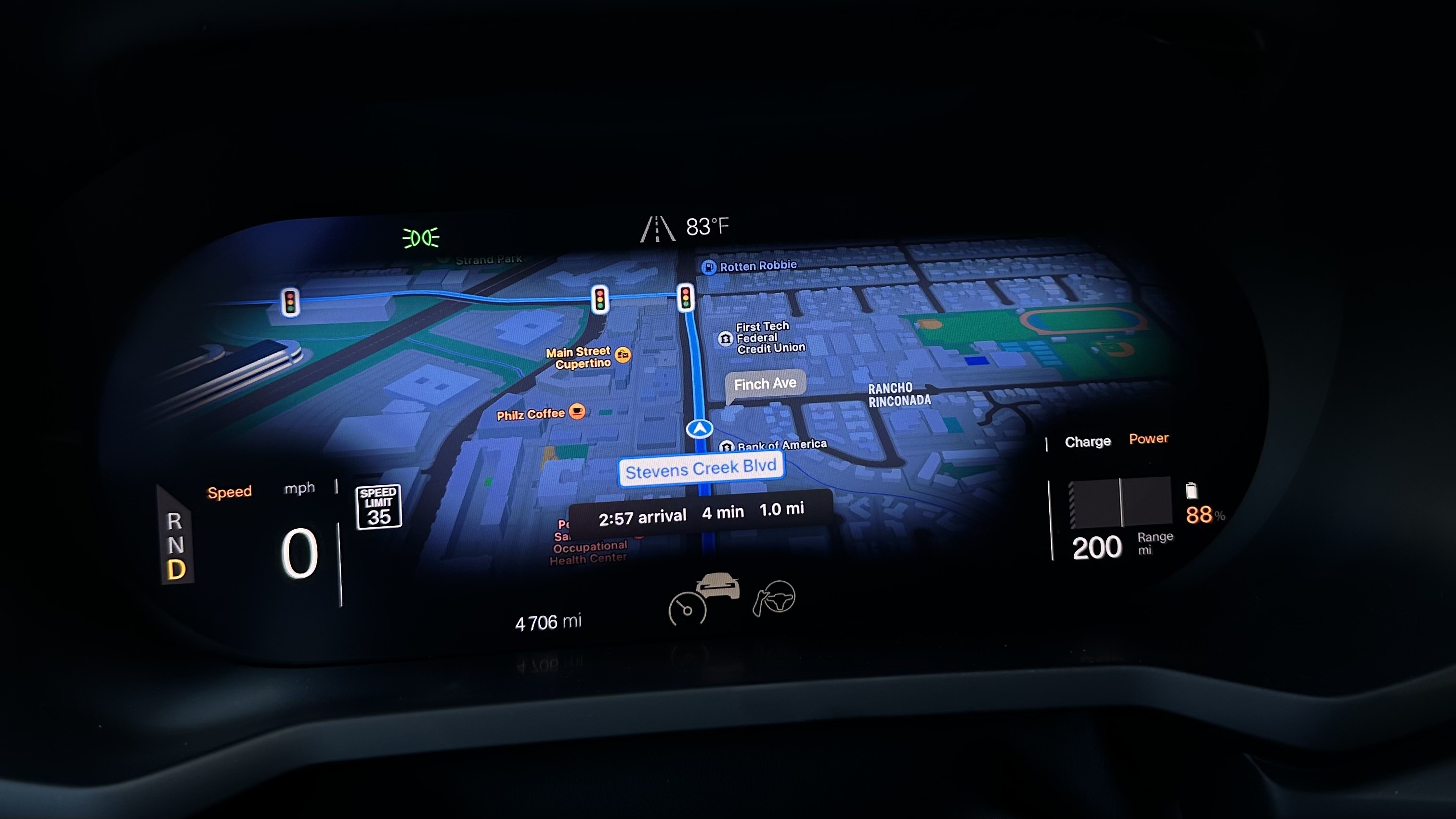 Polestar Apple CarPlay