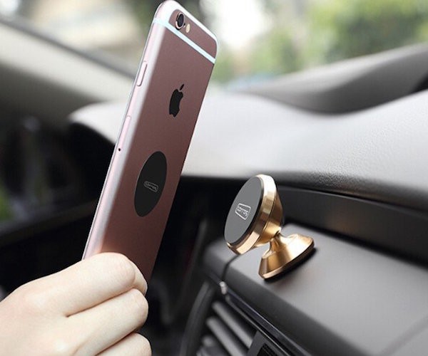Torras sticks right to your dashboard